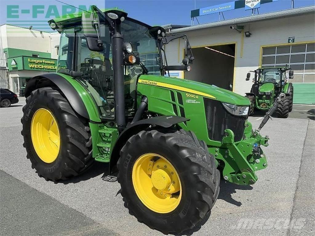 John Deere 5090 r Tractoren