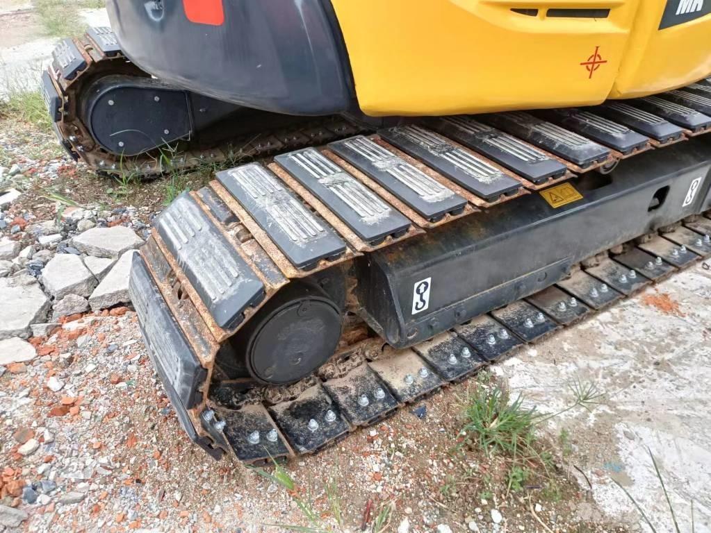 Komatsu PC 30 Minigraafmachines < 7t