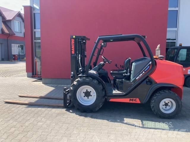 Manitou MC 25 Vorkheftruck voor zwaar terrein