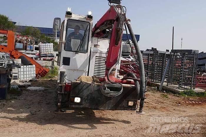 Titan IS26 Betonsteenmachines
