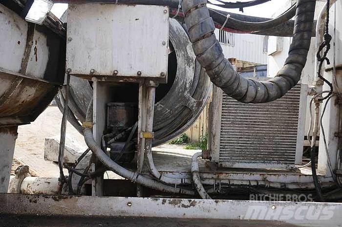 Titan IS26 Betonsteenmachines