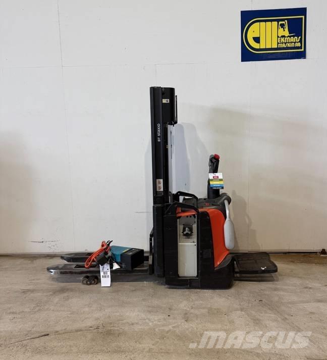BT truck SPE 120L Stapelaar meeloop