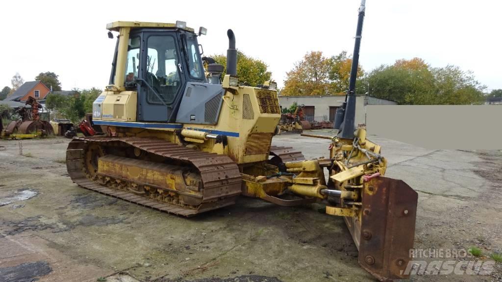 Komatsu D 41 P-6 Rupsdozers