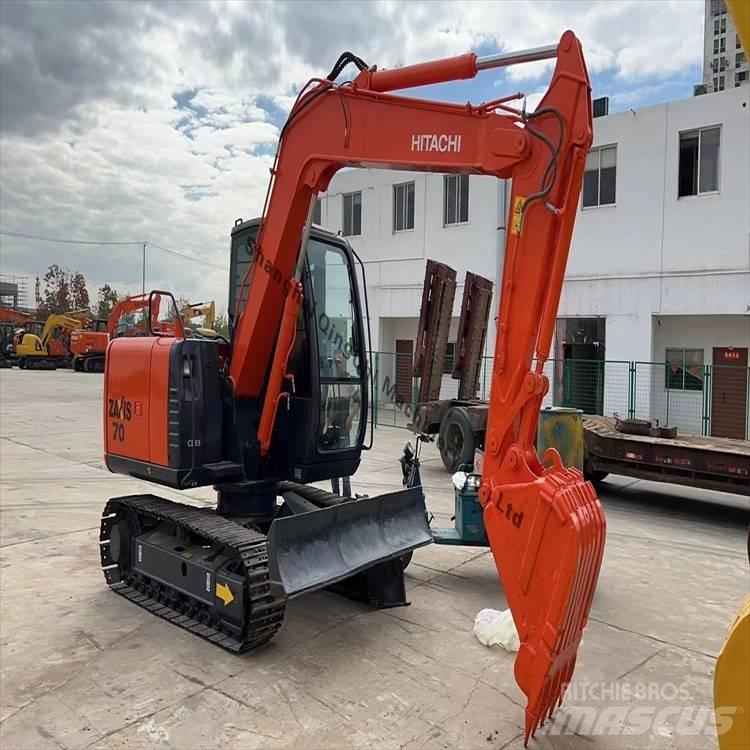 Hitachi zx70 Rupsgraafmachines