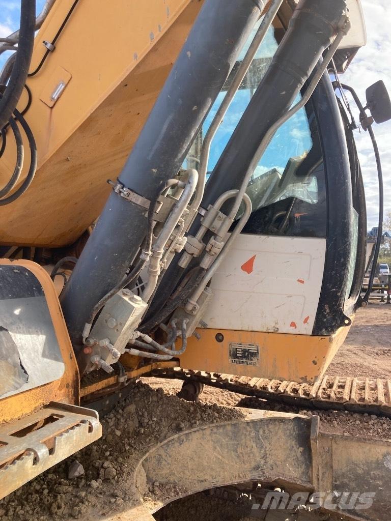 Liebherr R 906 Rupsgraafmachines