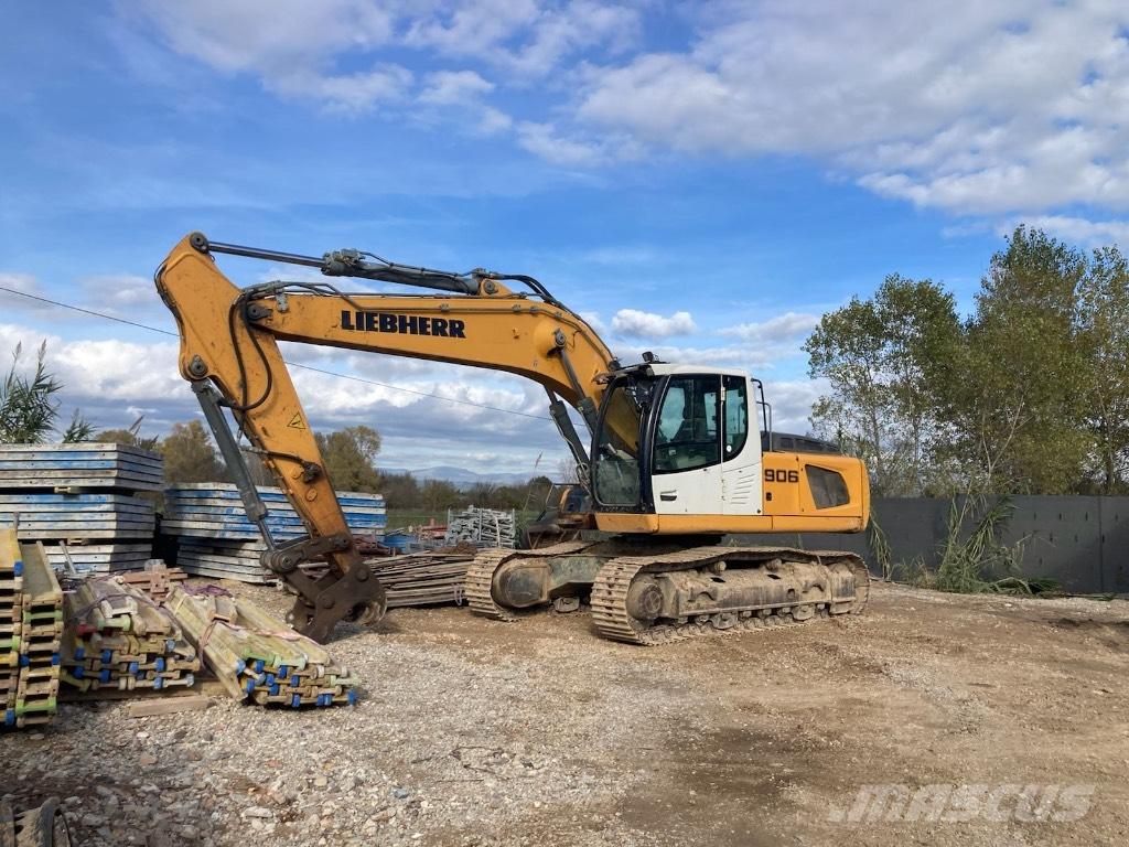 Liebherr R 906 Rupsgraafmachines