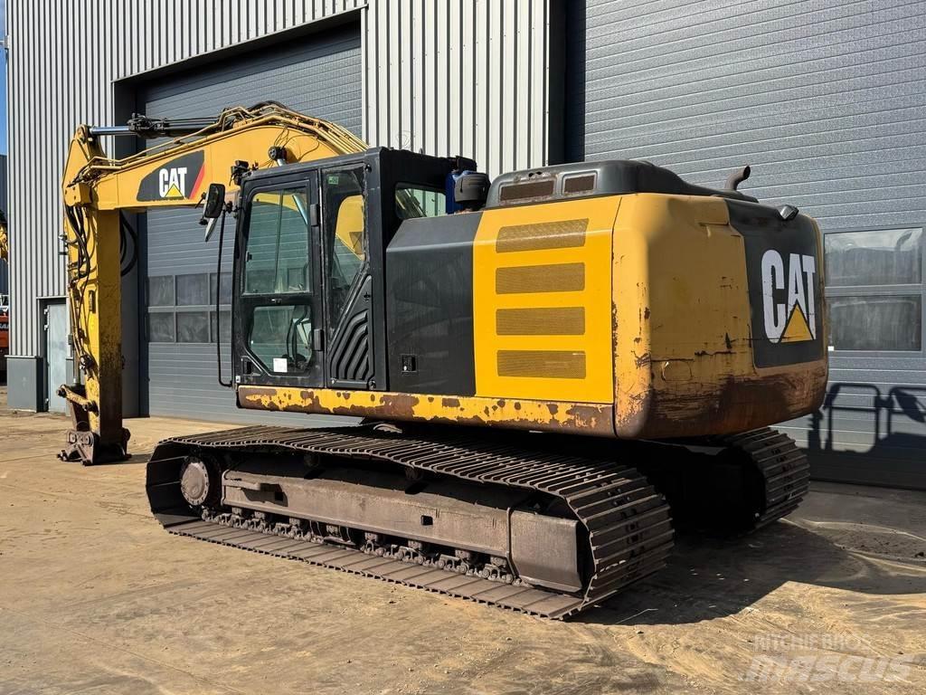 CAT 323EL Rupsgraafmachines