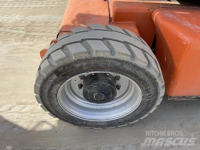 JLG E450AJ Knikarmhoogwerkers