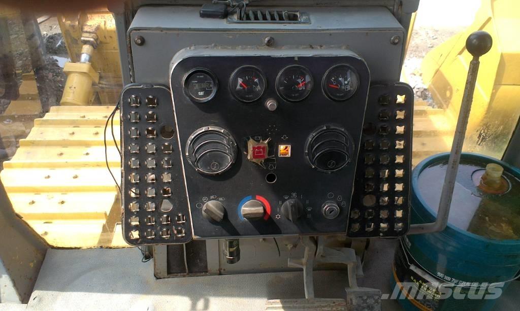 CAT D 6 G Rupsdozers