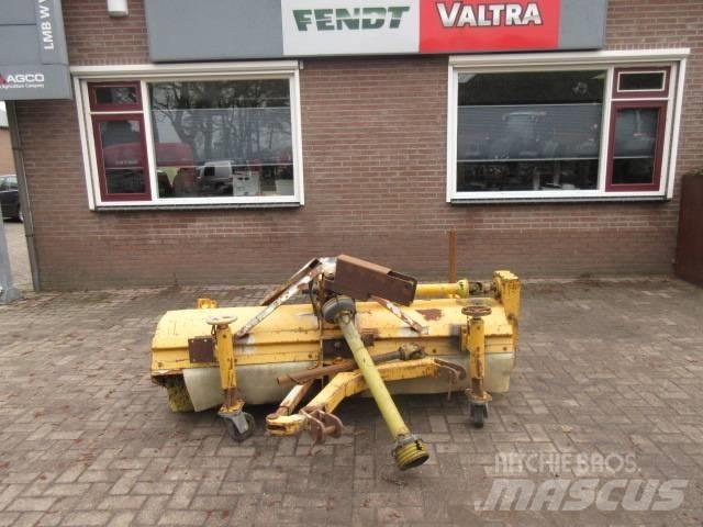 Riko M700 Overige wegenonderhoudsmachines