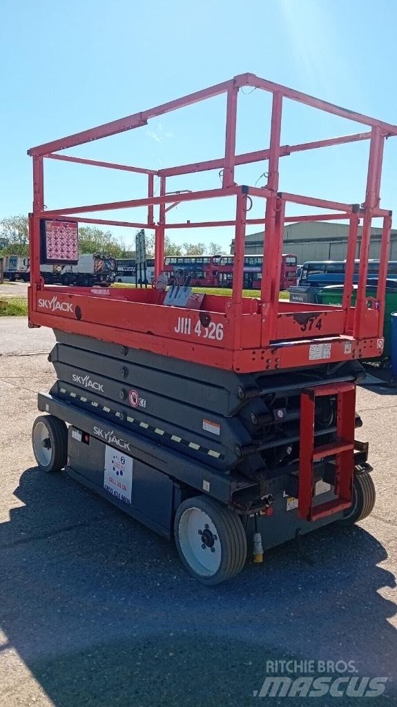 SkyJack SJ4626 Schaarhoogwerkers