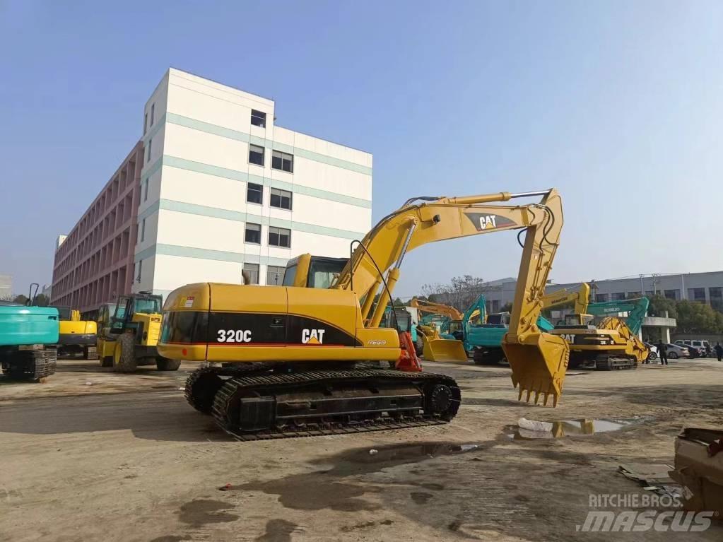 CAT 320 C Rupsgraafmachines