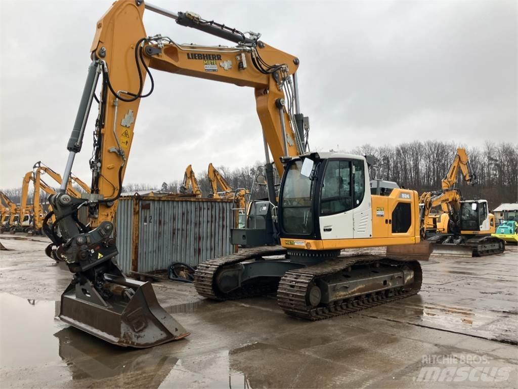 Liebherr R924 Rupsgraafmachines