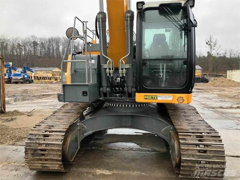 Liebherr R924 Rupsgraafmachines