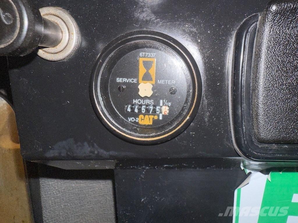 CAT 988 F II Wielladers