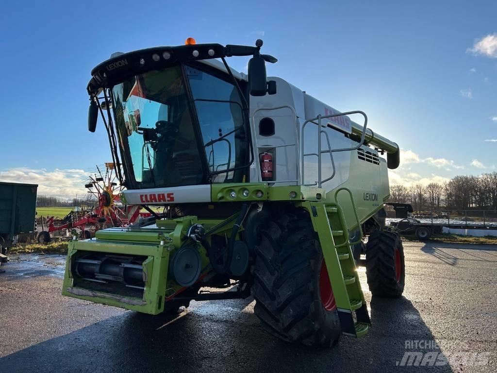 CLAAS Lexion 670 Maaidorsmachines