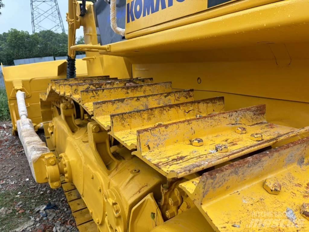 Komatsu D 85 E-12 Rupsdozers