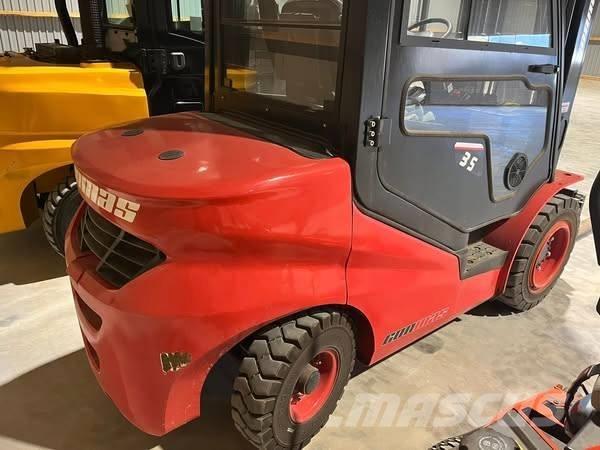 Conmas 35 Diesel heftrucks