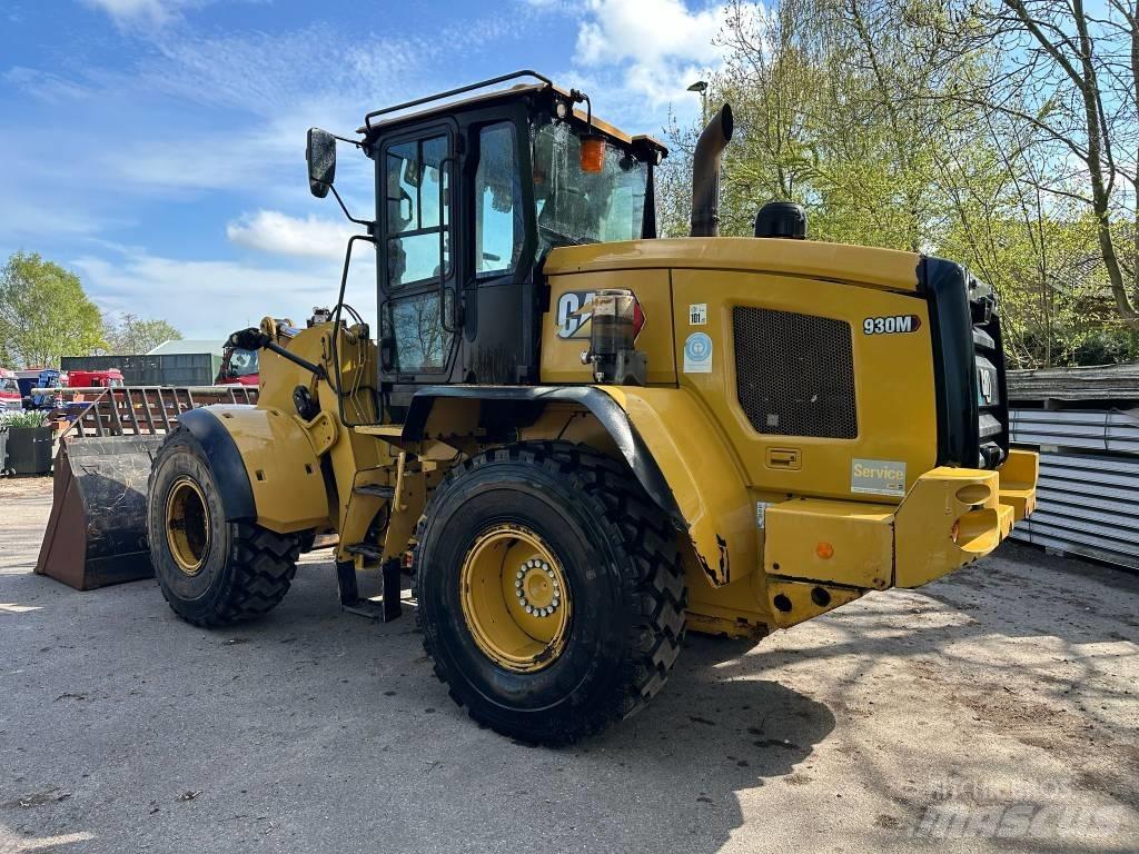 CAT 930M Wielladers