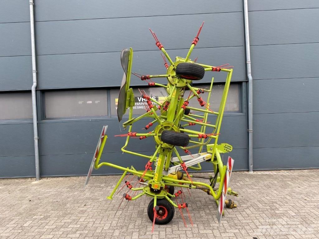 CLAAS Volto 870 Schudders