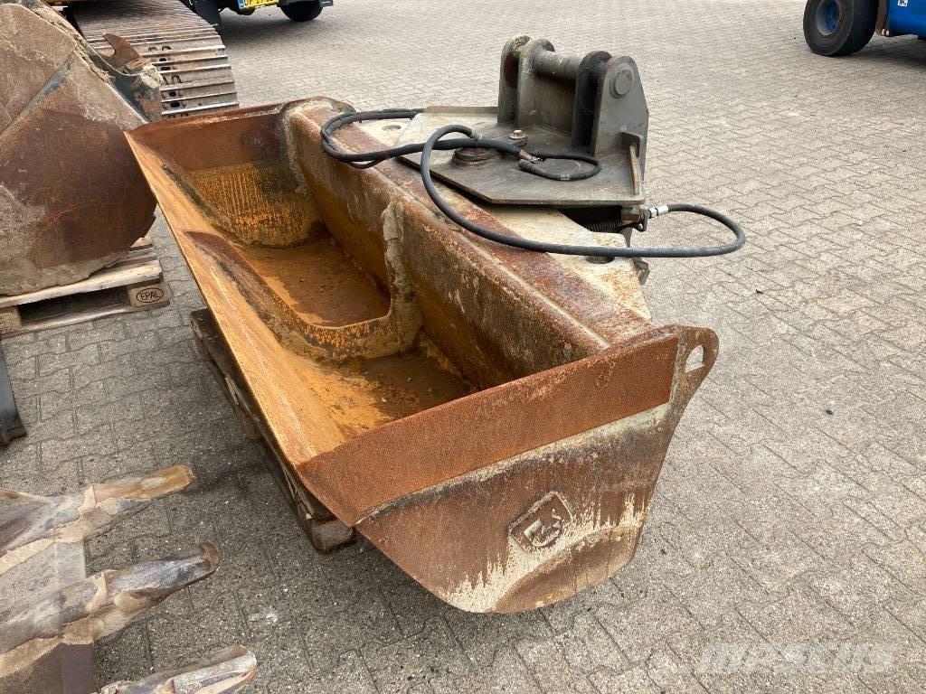 Komatsu PC 130-6K Rupsgraafmachines