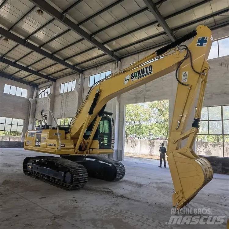 Komatsu PC200-8 Rupsgraafmachines