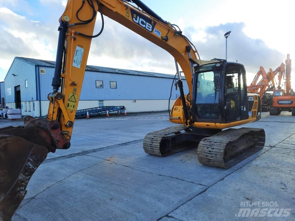 JCB JS 130 LC Rupsgraafmachines