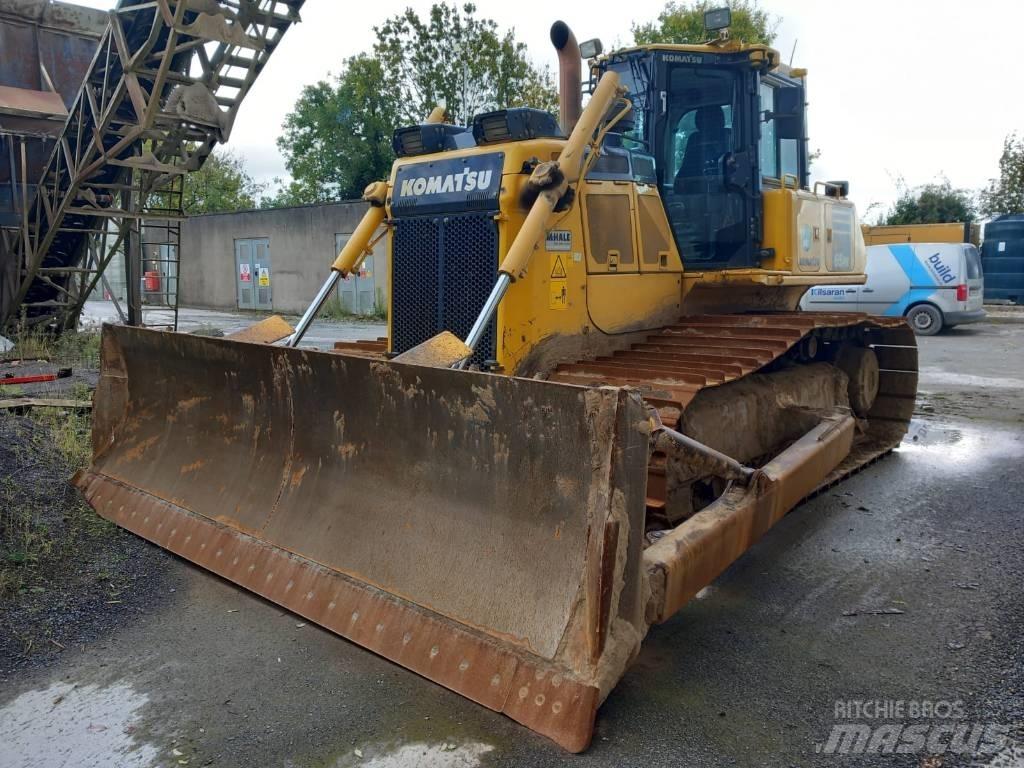 Komatsu D65PX-18 Rupsdozers