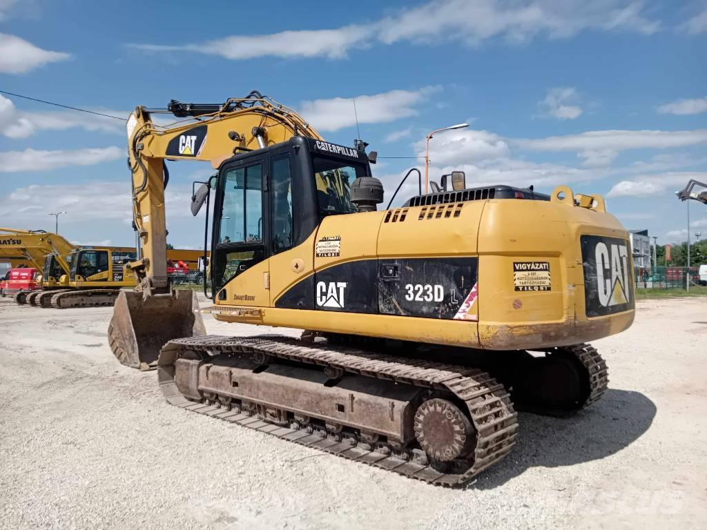 CAT 323 D L Rupsgraafmachines