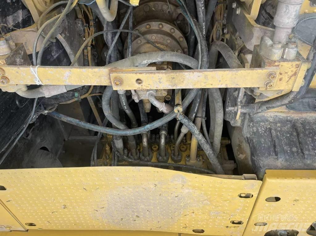 CAT 320GC Rupsgraafmachines
