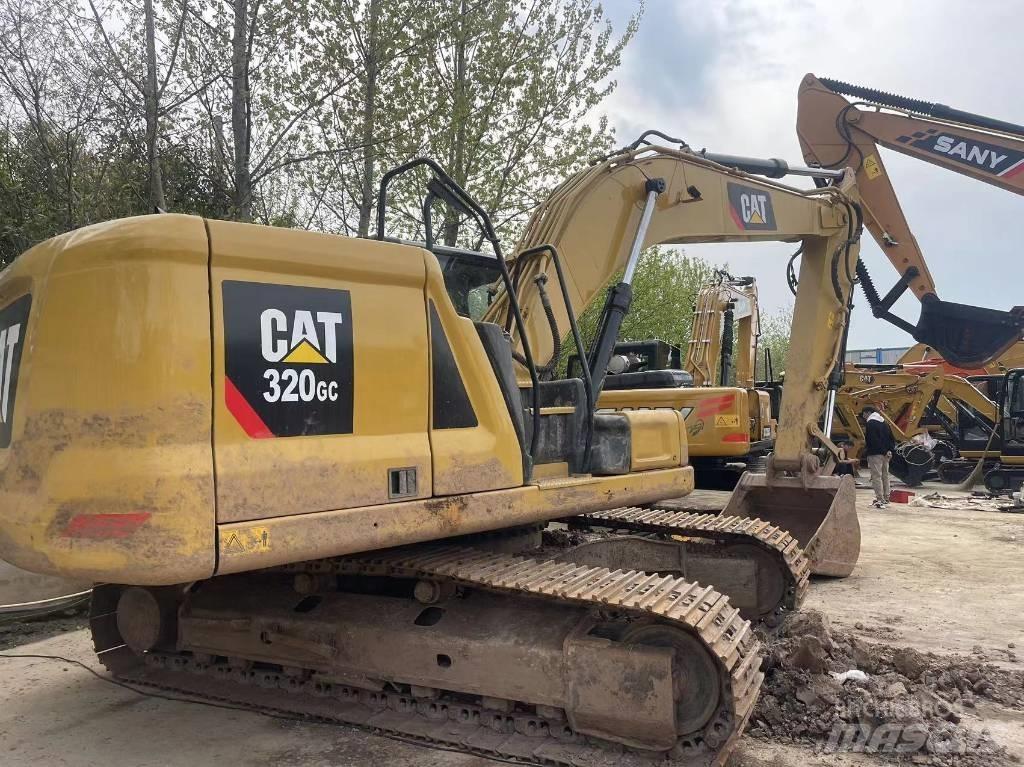 CAT 320GC Rupsgraafmachines