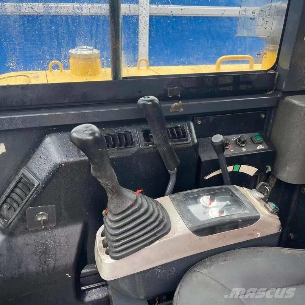 Komatsu PC56-7 Minigraafmachines < 7t