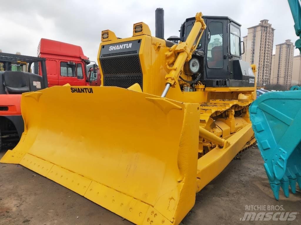 Shantui SD 32 Rupsdozers