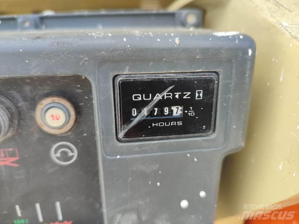 JLG 3246 ES Schaarhoogwerkers