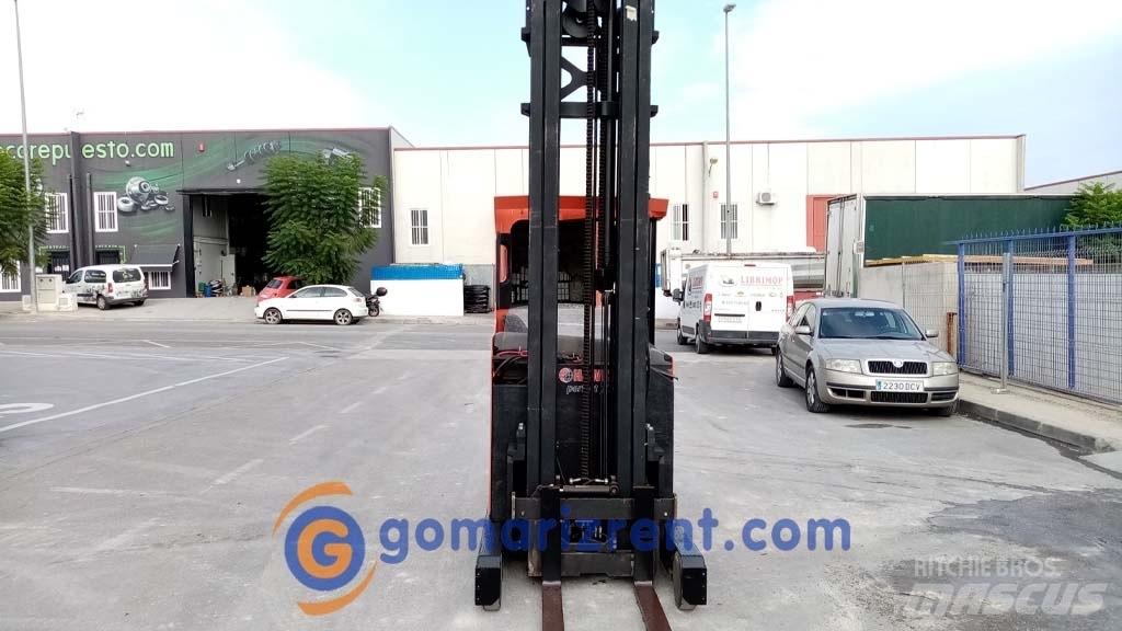 Toyota 7 FB RE 16 N Reachtruck voor hoog niveau