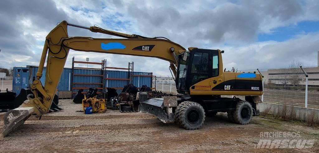 CAT M 322 C HCR Wielgraafmachines