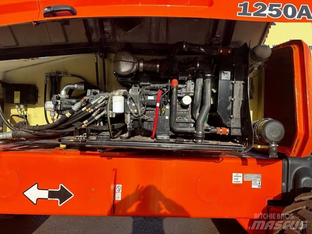 JLG 1250 AJP Knikarmhoogwerkers