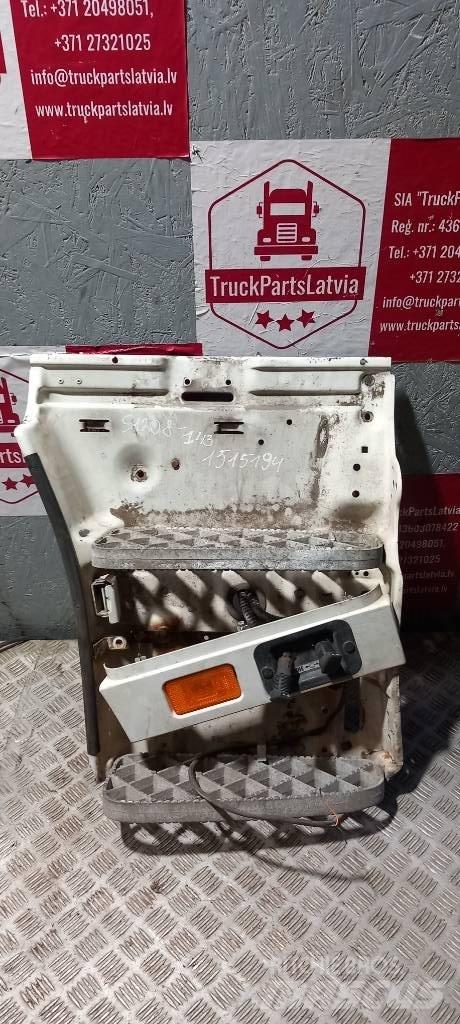 Scania 94 D.   1515194 Cabine en interieur