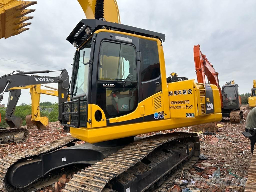 Komatsu PC 220-8M Rupsgraafmachines
