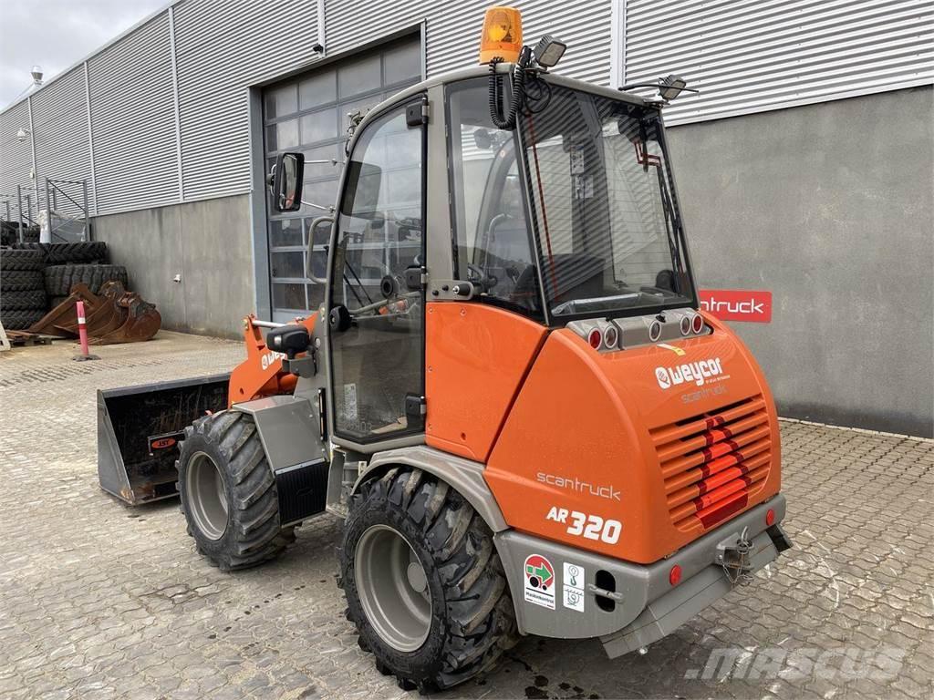 Weycor AR320 Cab Knik- en schrankladers