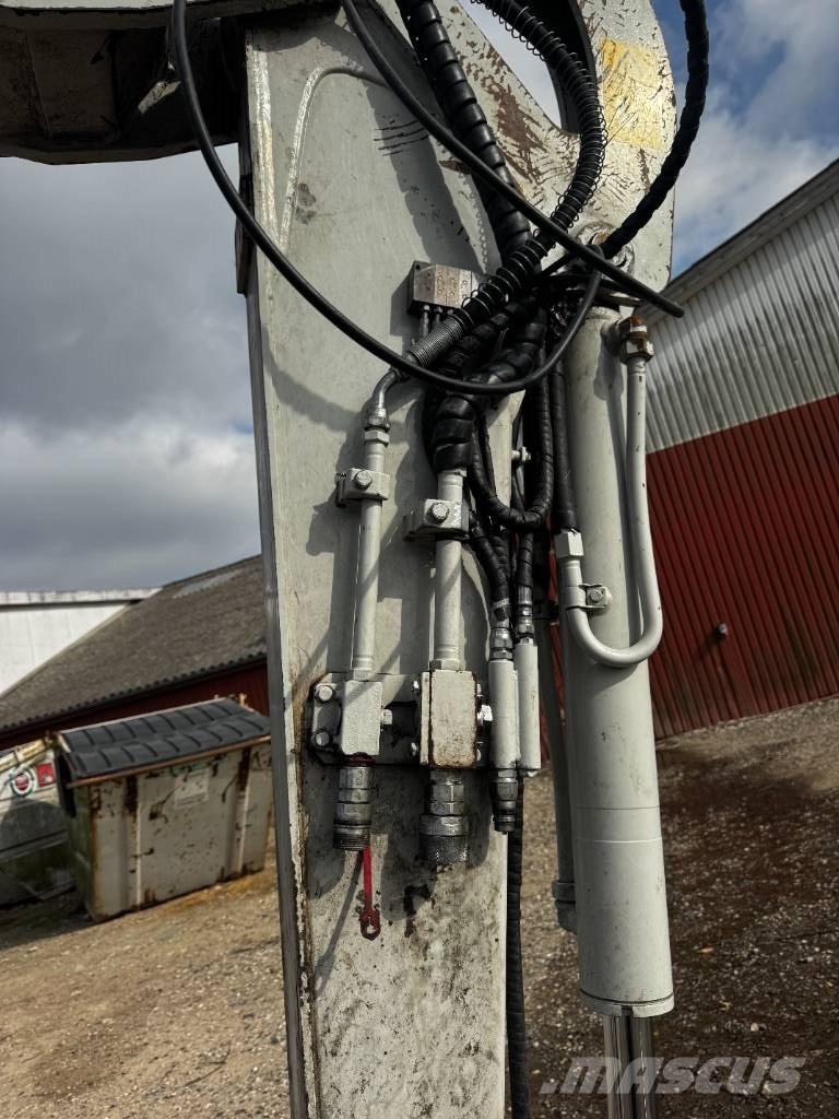 Takeuchi TB 370 Rupsgraafmachines