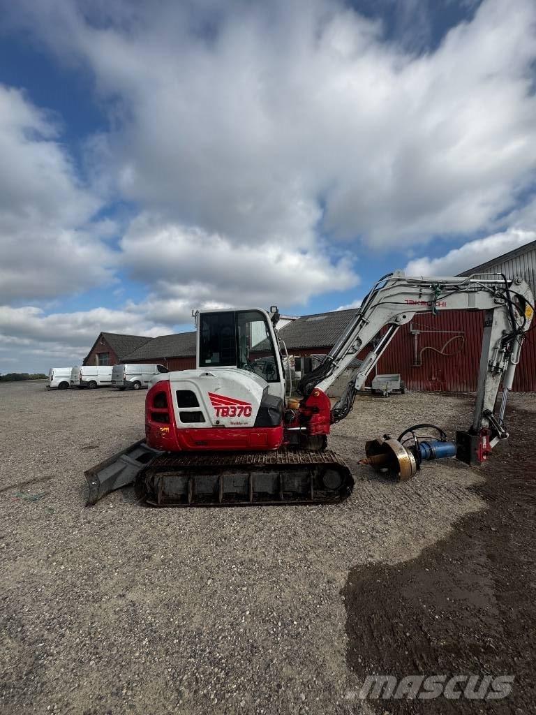 Takeuchi TB 370 Rupsgraafmachines