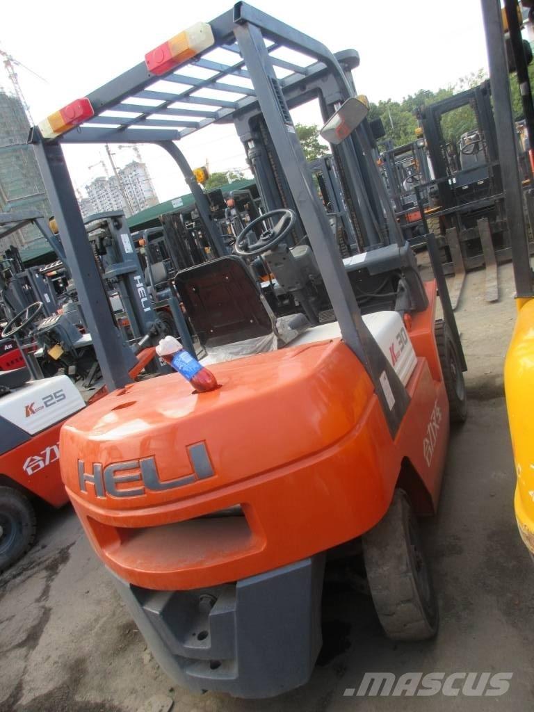 Heli FD 30 Diesel heftrucks