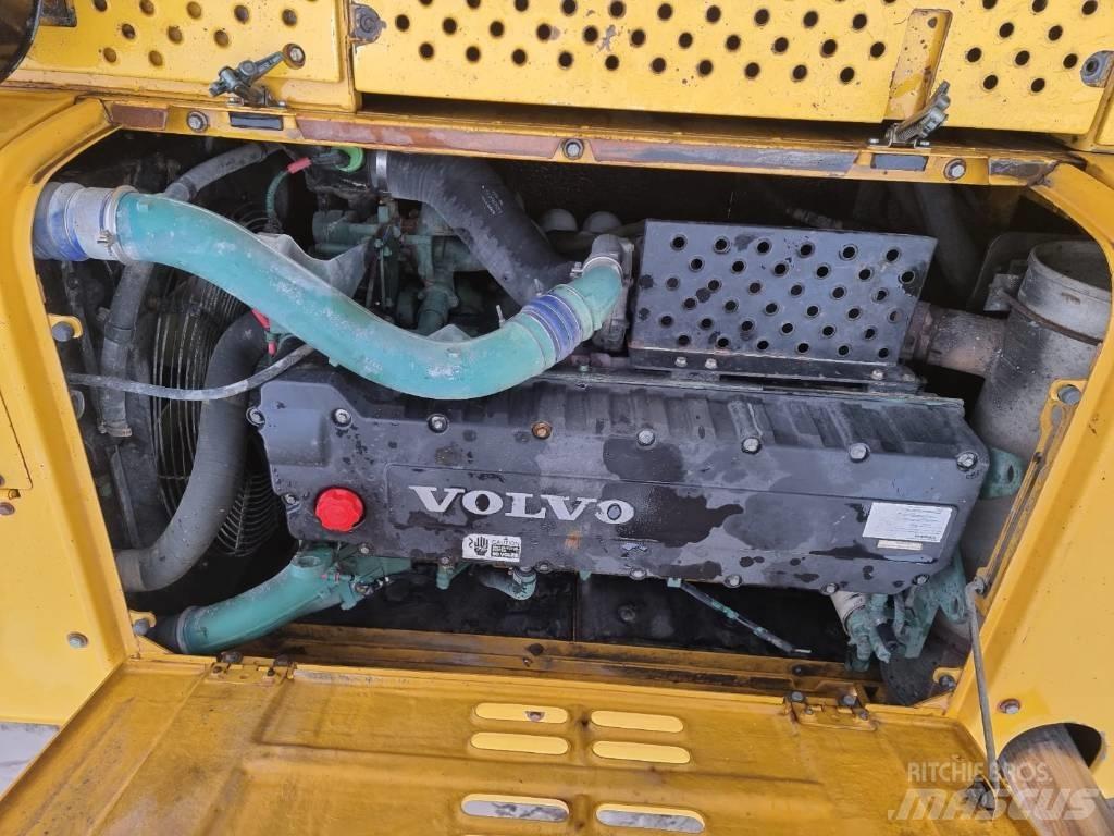 Volvo EC 460 B LC Rupsgraafmachines
