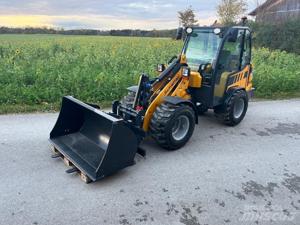 Schäffer 2430 SLT Schrankladers