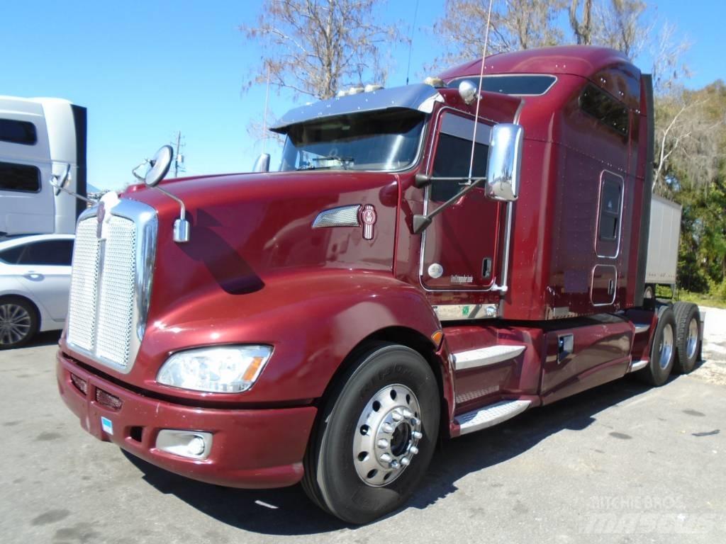 Kenworth T 600 Trekkers