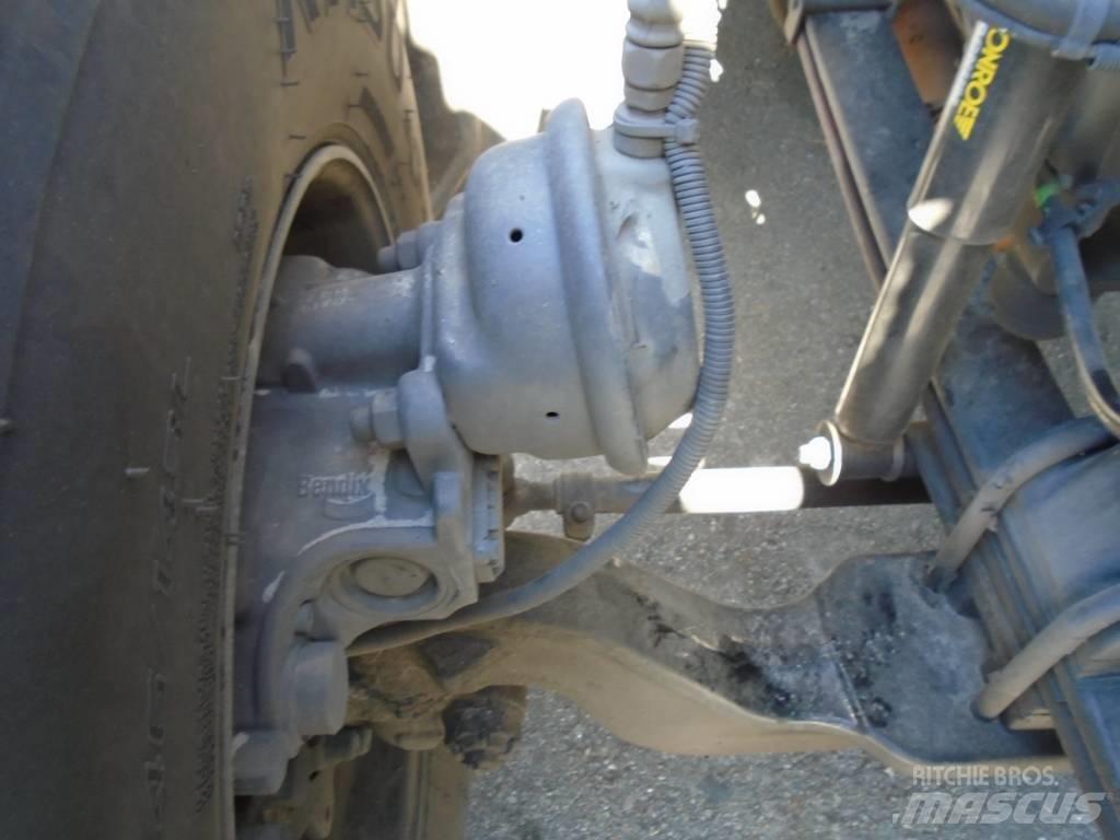Kenworth T 600 Trekkers