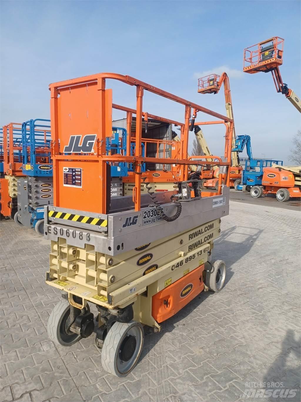 JLG 2030ES Schaarhoogwerkers