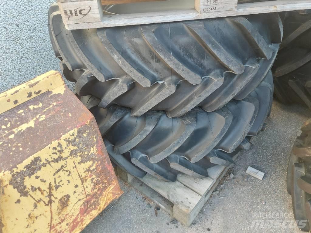 Firestone 540 65 28 Banden, wielen en velgen