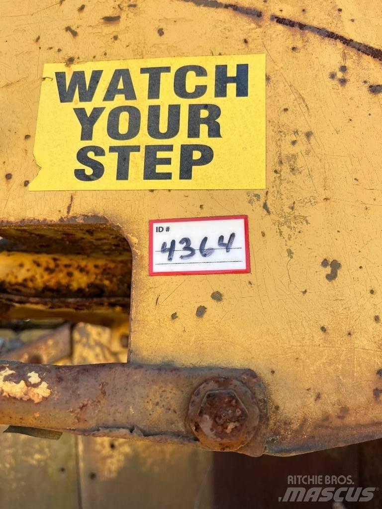 CAT D 8 L Rupsdozers